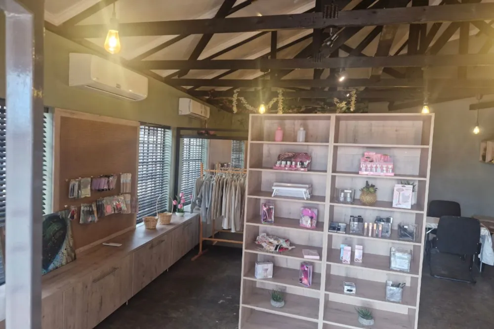 Commercial Building to rent in Witbank (eMalahleni) - 1WD1724841