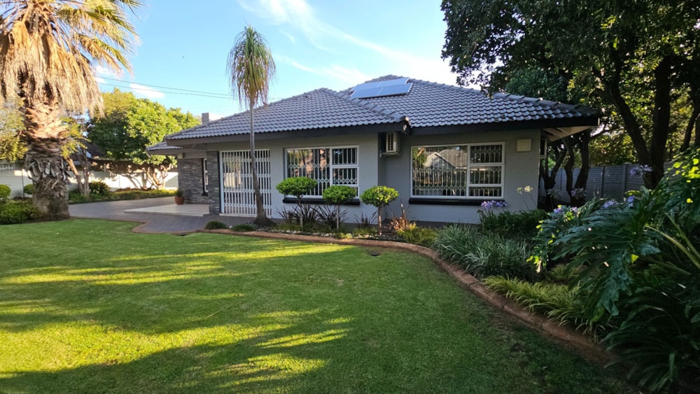 House for sale in Risiville - 1VT1724930 House for sale in Risiville - 1VT1724930