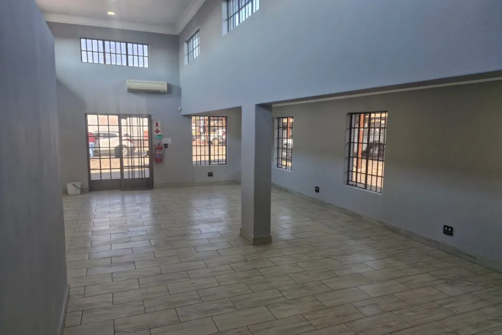 Commercial Building to rent in Witbank (eMalahleni) - 1WD1724853