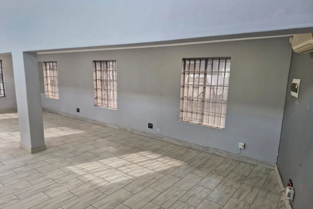 Commercial Building to rent in Witbank (eMalahleni) - 1WD1724856