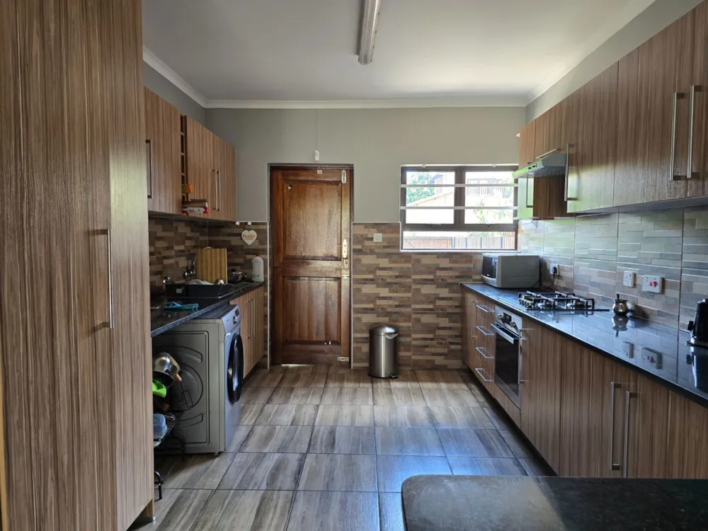Townhouse to rent in Kgale, Botswana - 3BO1734541 Townhouse to rent in Kgale, Botswana - 3BO1734541