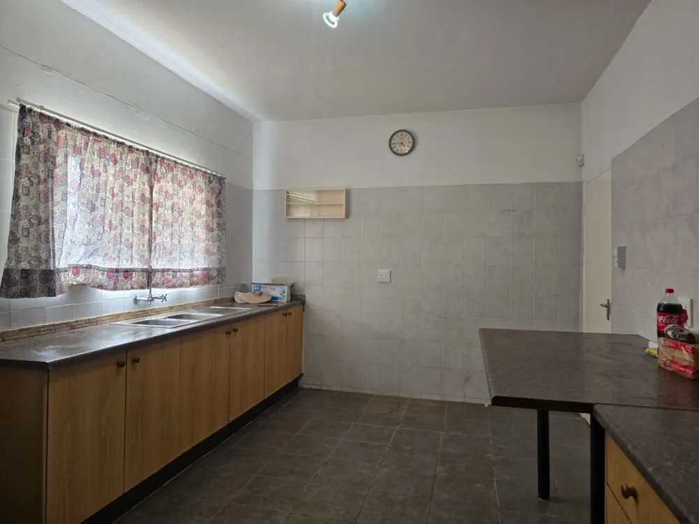 Double-storey house for sale in Phakalane, Botswana - 3BO1725040 Double-storey house for sale in Phakalane, Botswana - 3BO1725040
