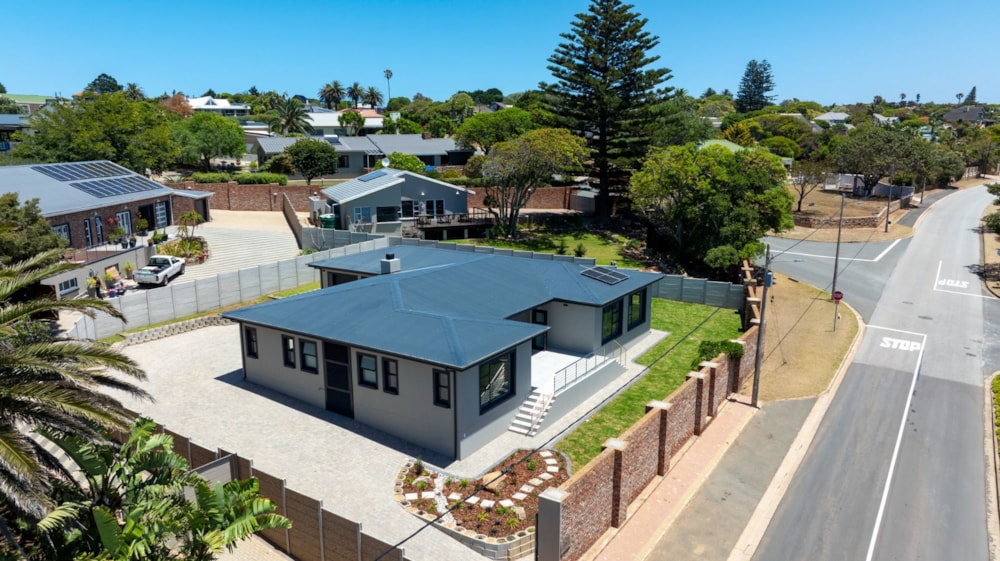 House for sale in Mossel Bay Central - 1MB1725024 House for sale in Mossel Bay Central - 1MB1725024