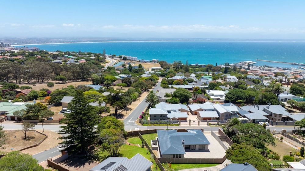 House for sale in Mossel Bay Central - 1MB1725024 House for sale in Mossel Bay Central - 1MB1725024