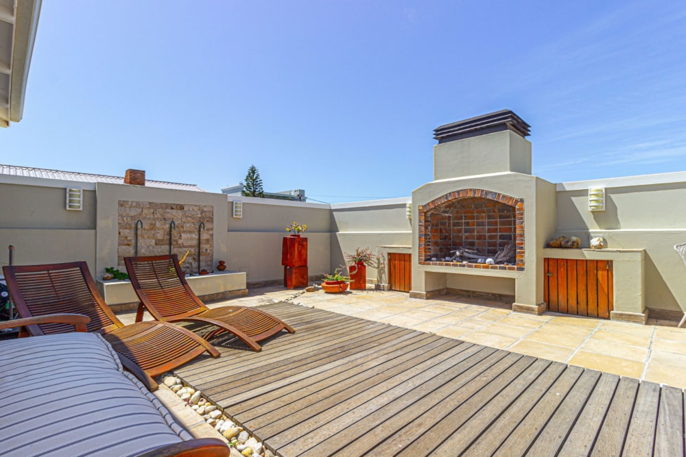 Guesthouse for sale in Sandbaai - PGLAG1724968 Guesthouse for sale in Sandbaai - PGLAG1724968