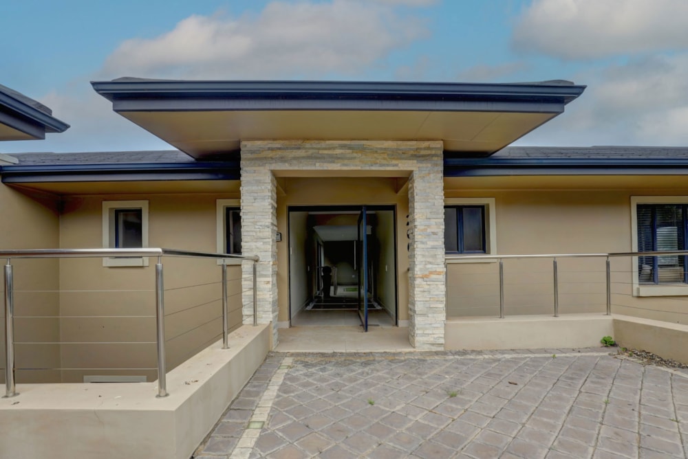 House to rent in Pinnacle Point Golf Estate - 1MB1724983 House to rent in Pinnacle Point Golf Estate - 1MB1724983