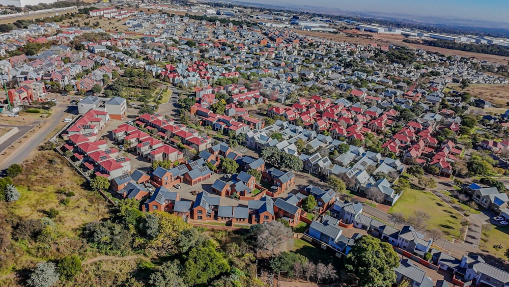 Security estate home for sale in Heritage Hill Estates - CN1727739