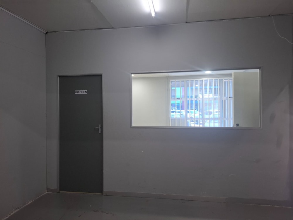 Commercial Building to rent in Commerce Park, Botswana - 3BO1725078 Commercial Building to rent in Commerce Park, Botswana - 3BO1725078