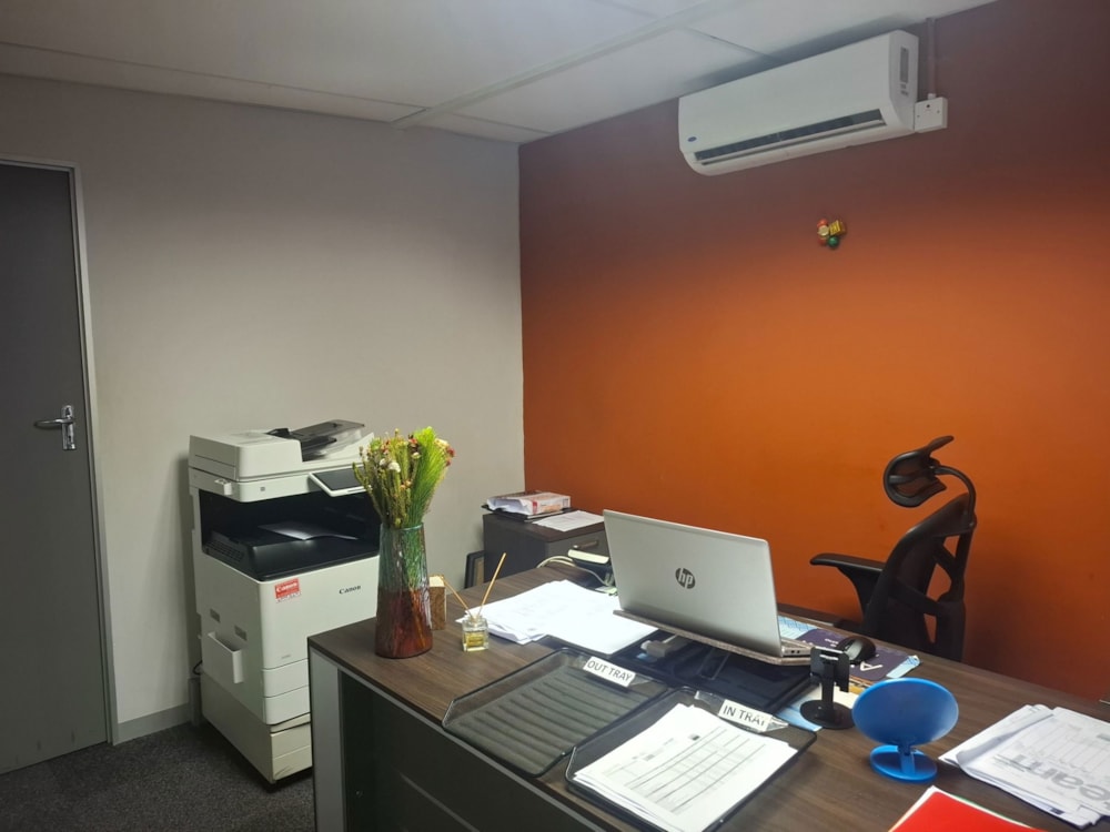 Commercial Building to rent in Commerce Park, Botswana - 3BO1725079 Commercial Building to rent in Commerce Park, Botswana - 3BO1725079