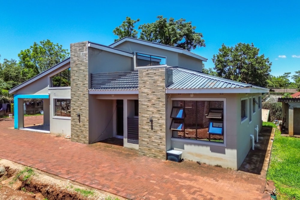 Cluster for sale in Quinnington, Zimbabwe - 3ZB1725061 Cluster for sale in Quinnington, Zimbabwe - 3ZB1725061