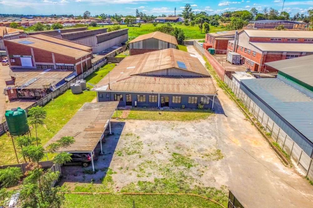 Commercial industrial property for sale in Msasa, Zimbabwe - 3ZB1725066 Commercial industrial property for sale in Msasa, Zimbabwe - 3ZB1725066