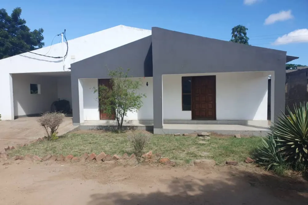 House for sale in Tete, Tete, Mozambique - 3MQ1725070 House for sale in Tete, Tete, Mozambique - 3MQ1725070