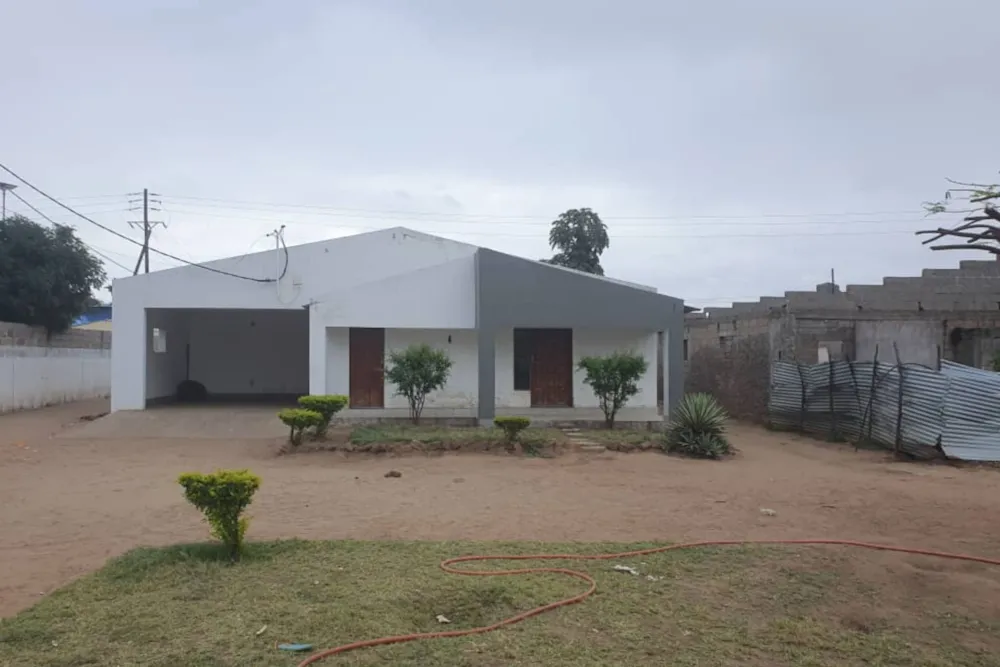 House for sale in Tete, Tete, Mozambique - 3MQ1725070 House for sale in Tete, Tete, Mozambique - 3MQ1725070