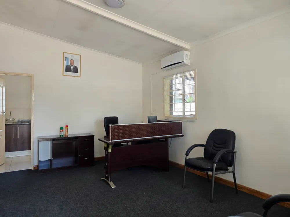 House sold in Broadhurst, Botswana - 3BO1725075 House sold in Broadhurst, Botswana - 3BO1725075