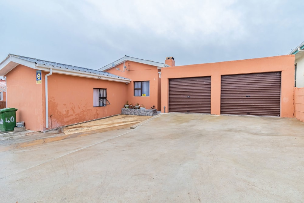 House for sale in Saldanha Bay - LA1725107