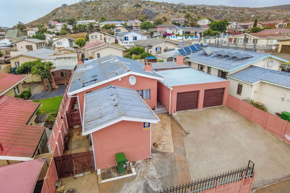 House for sale in Saldanha Bay - LA1725107