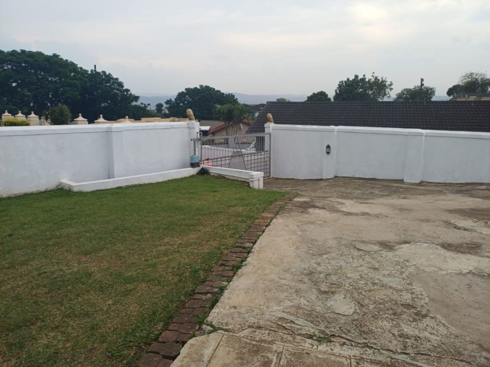 House for sale in Phoenix, KwaZulu-Natal - 1DA1725185