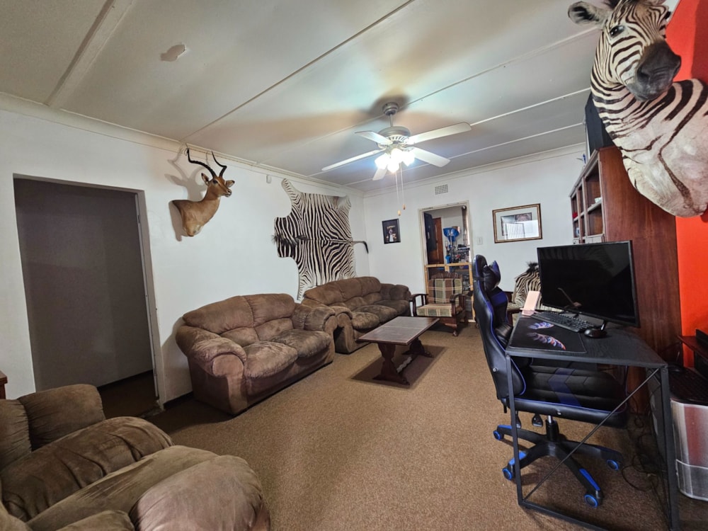 House for sale in Heidelberg, Gauteng - 1SP1725218