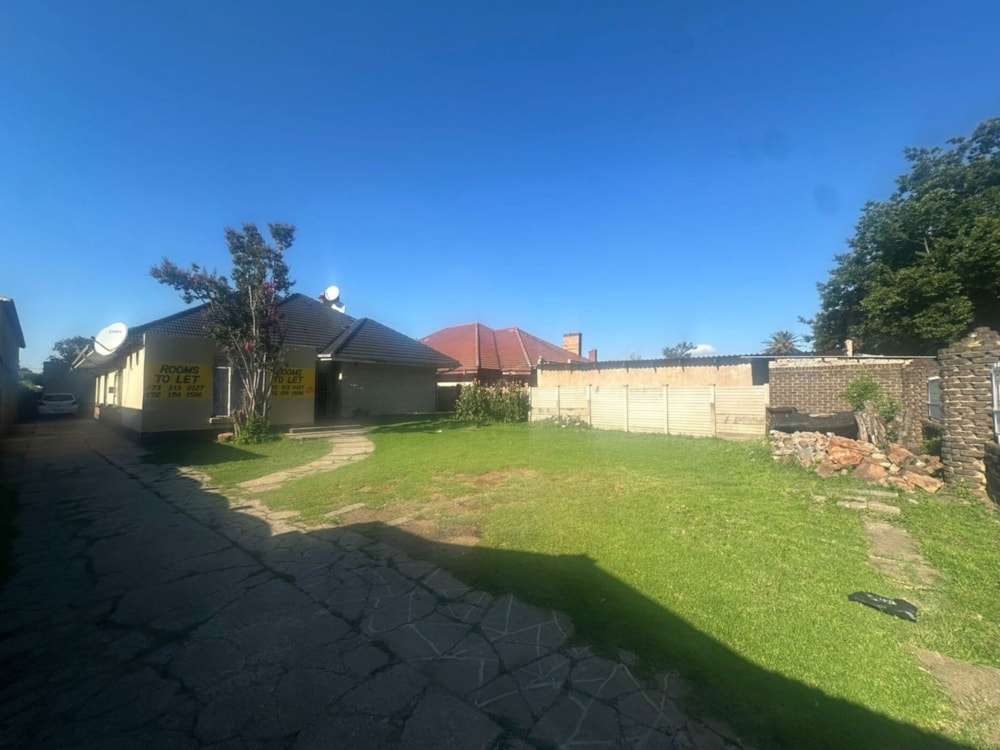 House for sale in Vereeniging Central - 1VT1725299