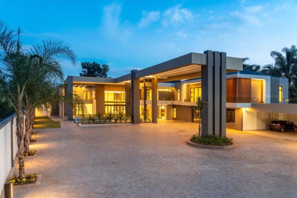 House for sale in Borrowdale, Zimbabwe - 3ZB1725243 House for sale in Borrowdale, Zimbabwe - 3ZB1725243