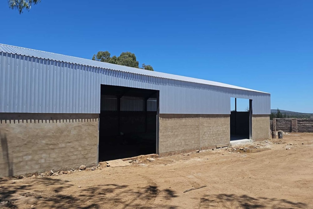 Commercial Building to rent in Grahamstown (Makhanda) - 1GC1725283