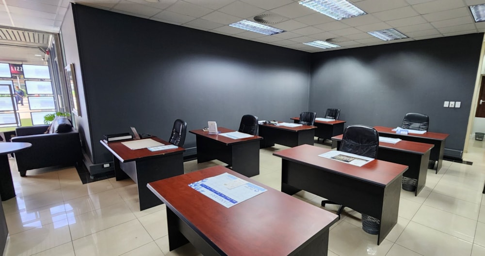 Commercial Building to rent in uMhlanga Rocks - 1ND1725289