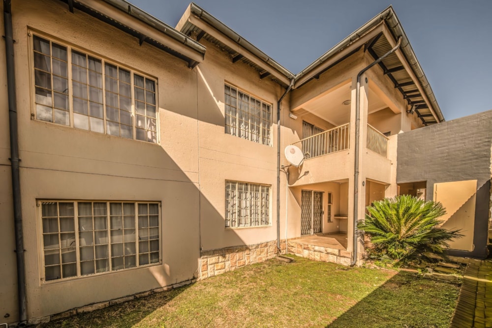 Townhouse for sale in Model Park - 1WD1725370