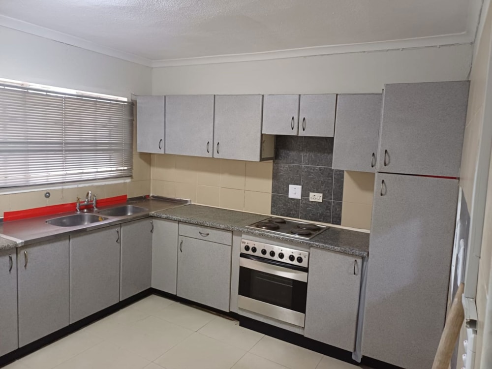 House for sale in Phoenix, KwaZulu-Natal - 1DA1725393