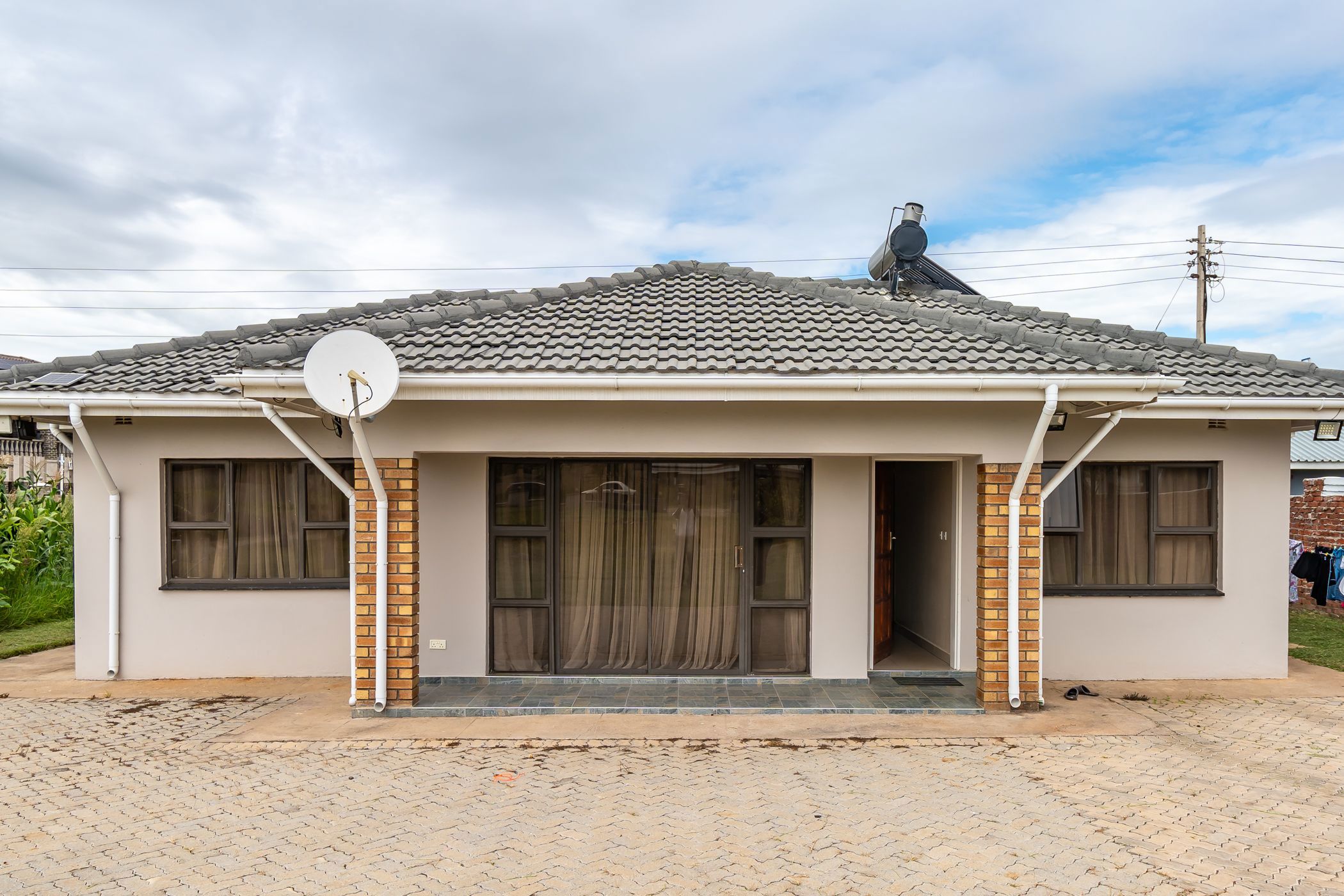 House for sale in Arlington, Zimbabwe - 3ZB1725407