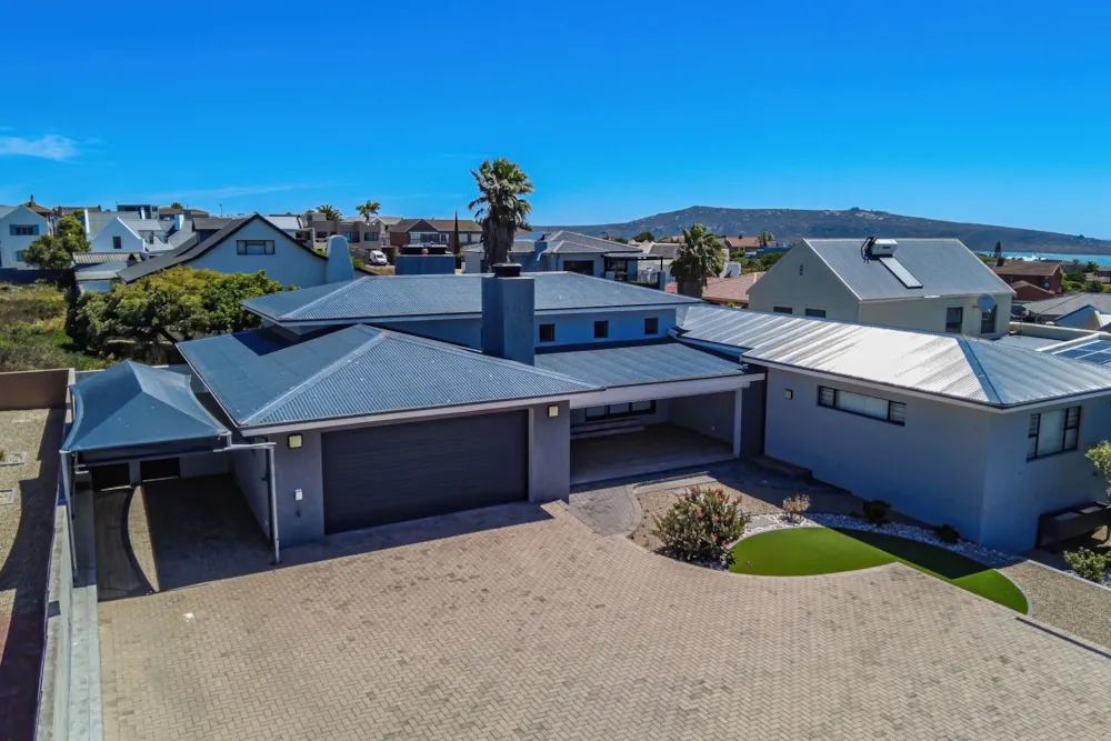 House for sale in Myburgh Park - LA1724637 House for sale in Myburgh Park - LA1724637