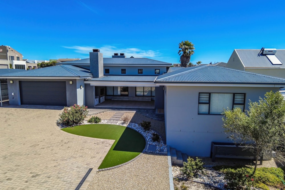 House for sale in Myburgh Park - LA1724637 House for sale in Myburgh Park - LA1724637