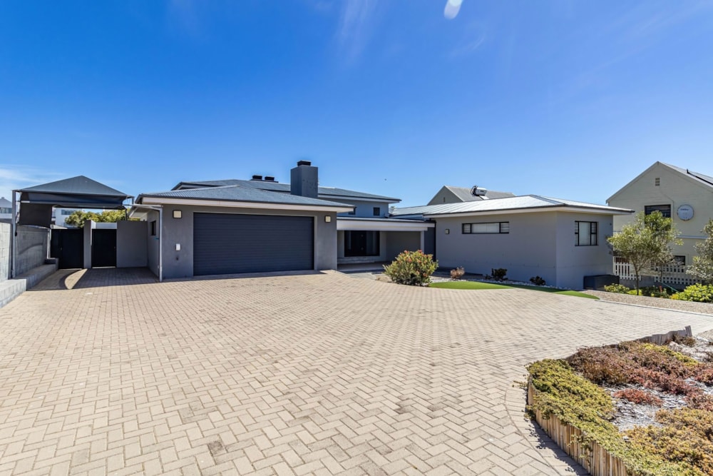 House for sale in Myburgh Park - LA1724637 House for sale in Myburgh Park - LA1724637