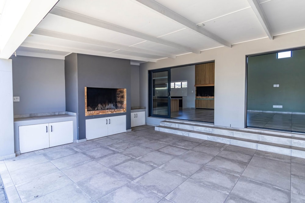 House for sale in Myburgh Park - LA1724637 House for sale in Myburgh Park - LA1724637