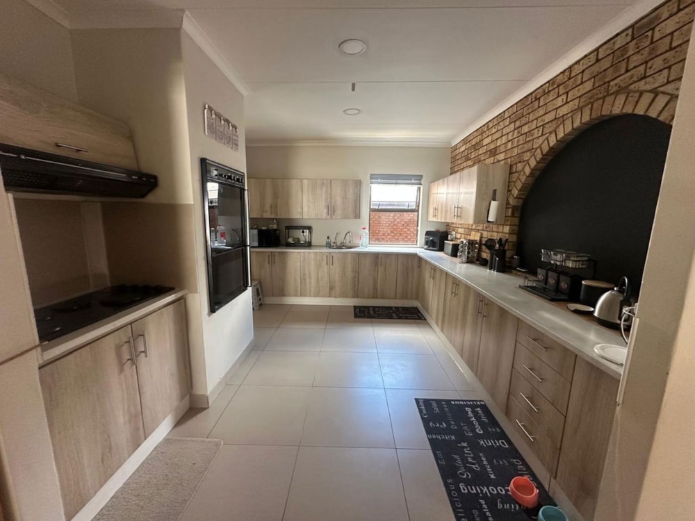 House to rent in Pellissier - 1BX1723722 House to rent in Pellissier - 1BX1723722