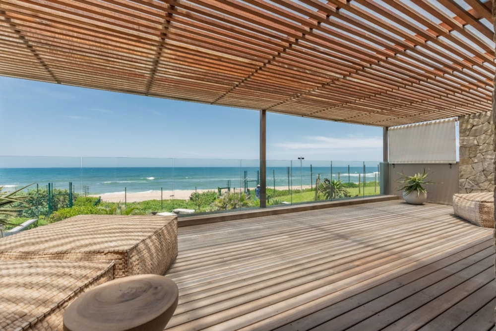 Townhouse for sale in uMhlanga Rocks - 1ND1672038 Townhouse for sale in uMhlanga Rocks - 1ND1672038