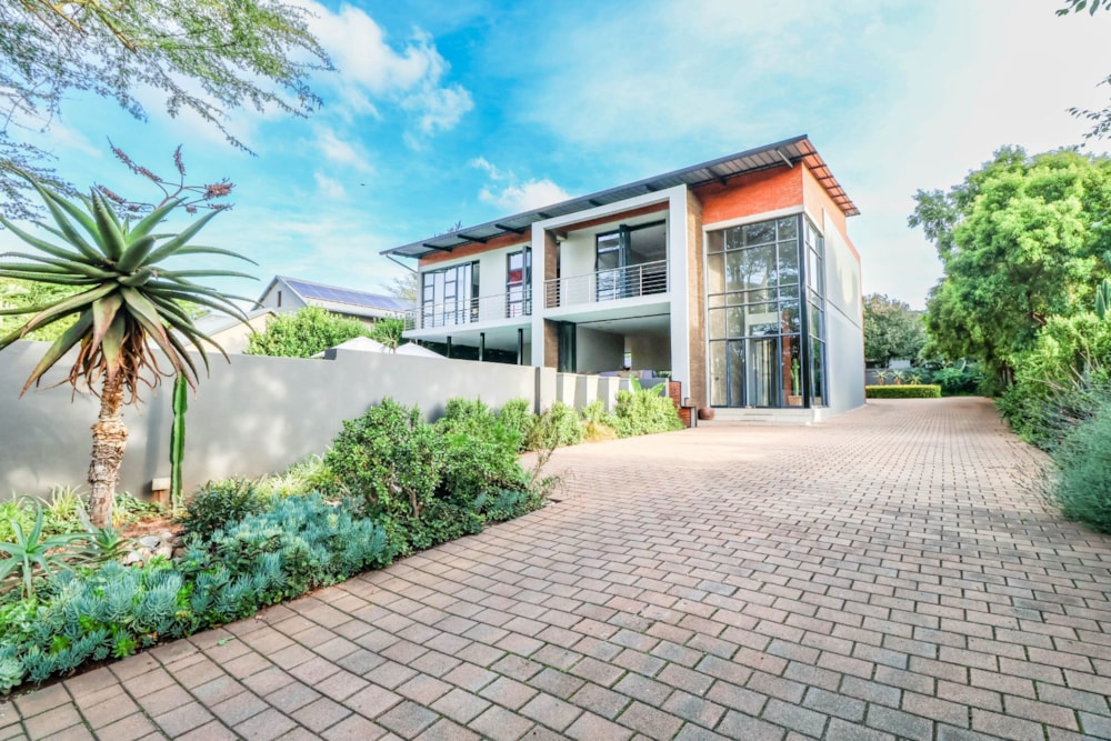 House for sale in Midstream Estate - CN1736996