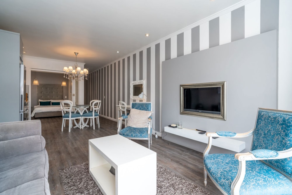 Apartment for sale in Mouille Point - AS1725132