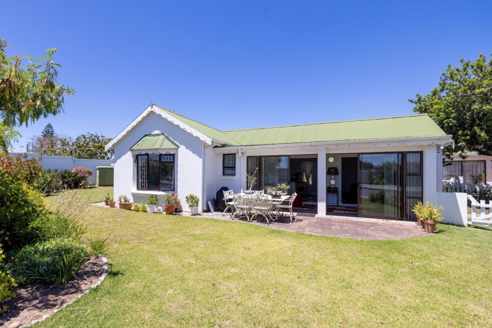 Retirement home for sale in West Bank, Port Alfred - 1PF1722347 Retirement home for sale in West Bank, Port Alfred - 1PF1722347