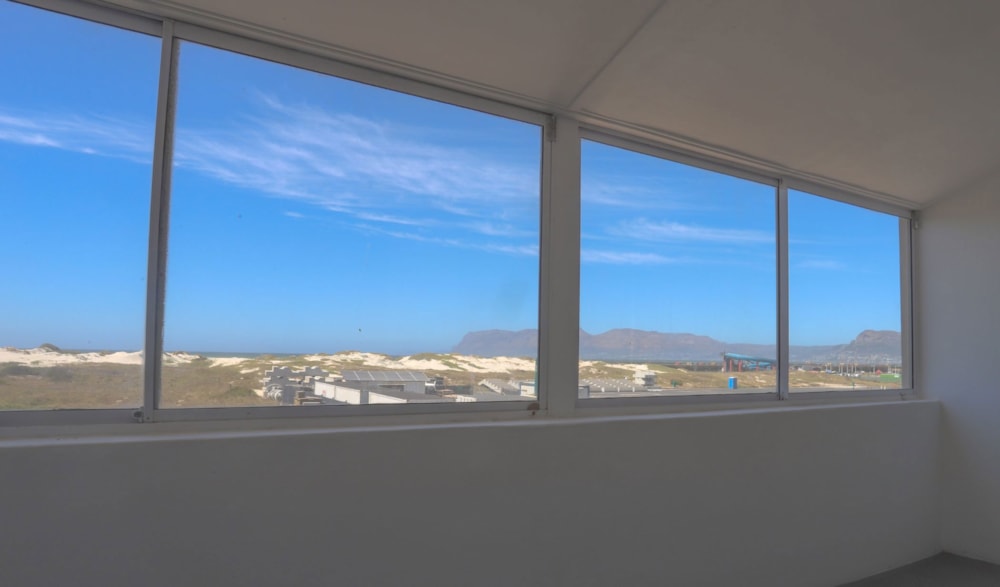 Double-storey cluster for sale in Muizenberg - FH1721799 Double-storey cluster for sale in Muizenberg - FH1721799