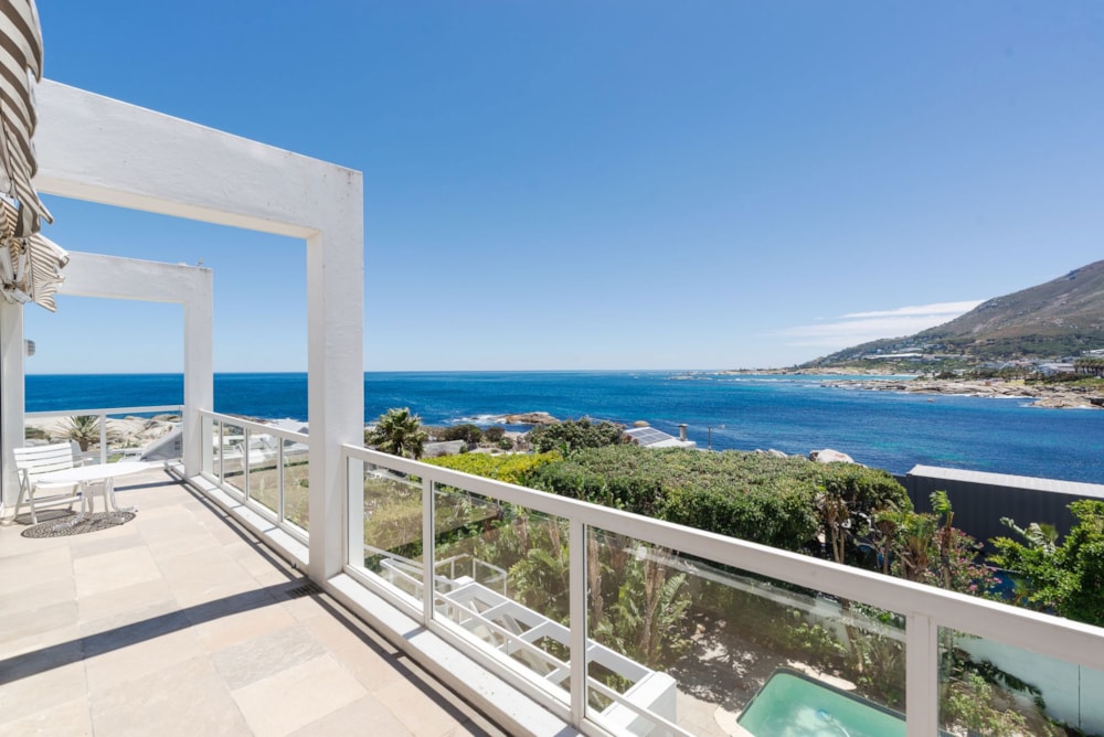 Multi-storey house for sale in Camps Bay - AS1723907 Multi-storey house for sale in Camps Bay - AS1723907