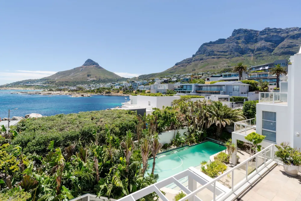 Multi-storey house sold in Camps Bay - AS1723907 Multi-storey house sold in Camps Bay - AS1723907