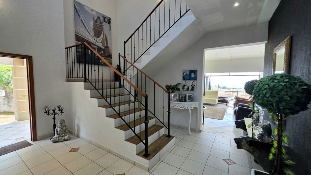 House for sale in Uvongo - 1PSH1724314 House for sale in Uvongo - 1PSH1724314