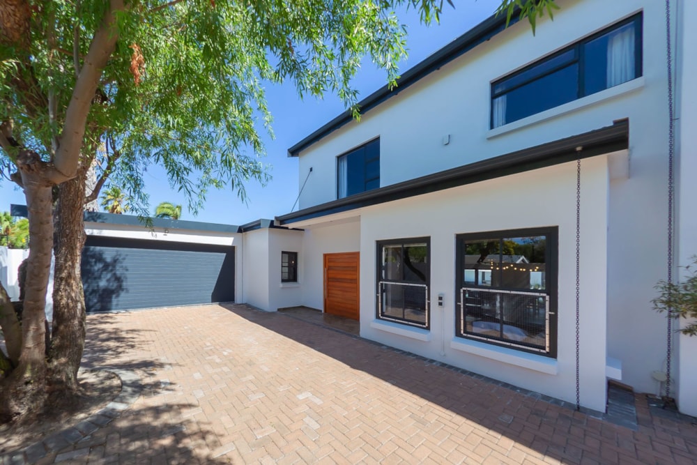 Double-storey house for sale in Flamingo Vlei - 1TV1725131