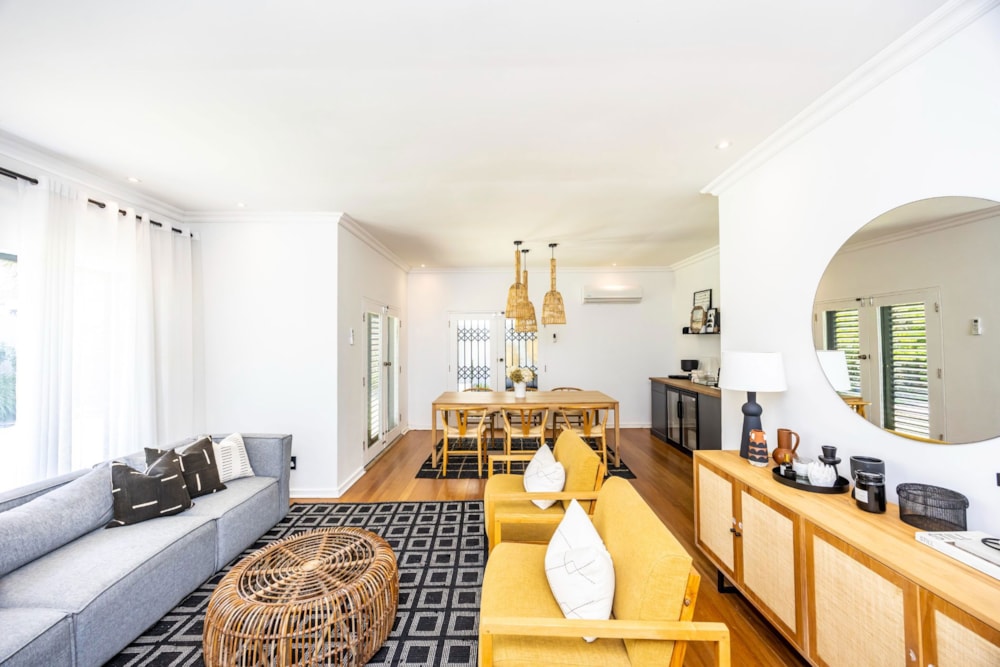 House for sale in Beacon Bay - 1EZ1724756