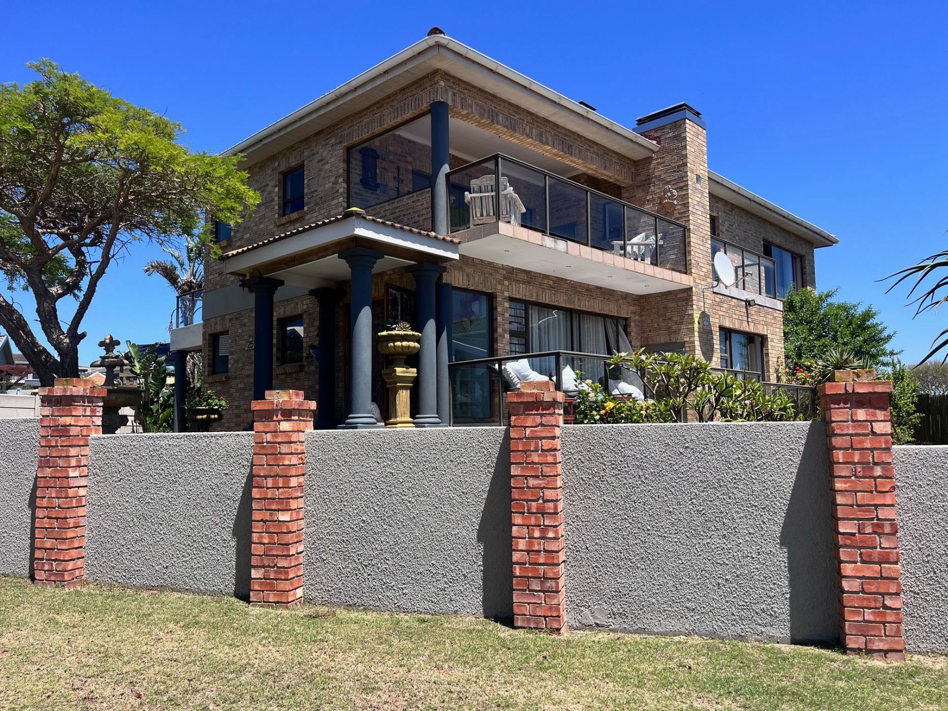 House for sale in Wave Crest - 1JF1724360