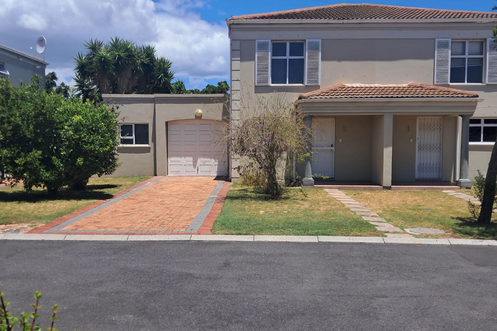 Security estate home to rent in Royal Ascot - 1TV1725381