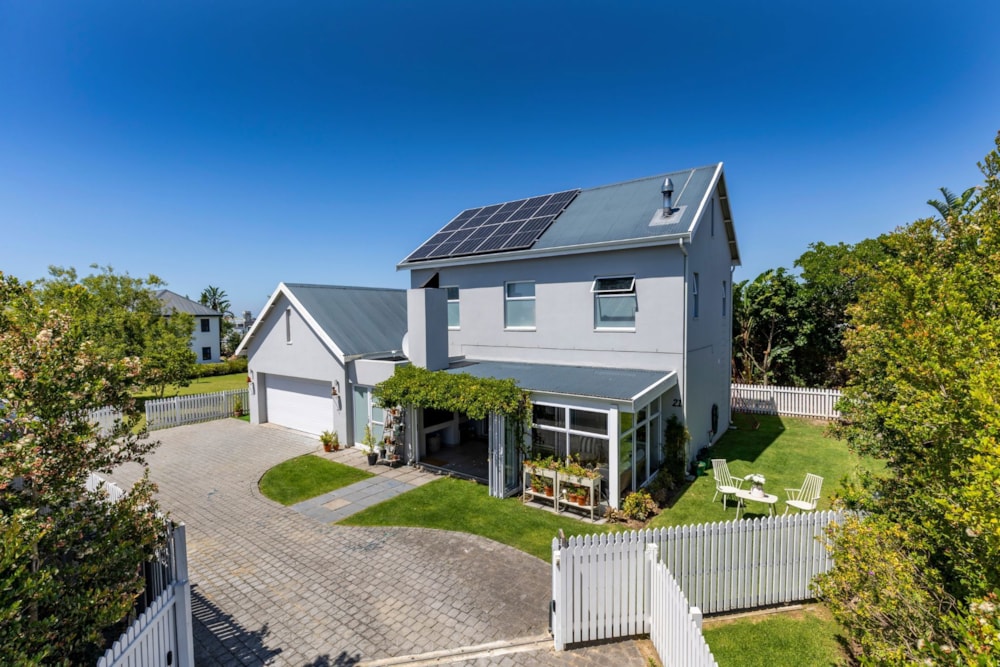 Security estate home for sale in Kraaibosch Country Estate - GEO1723449