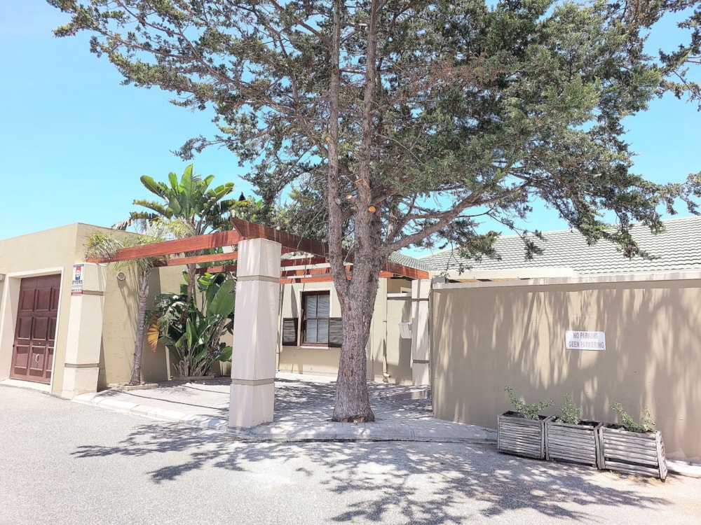 House to rent in Middedorp, Langebaan - LBL1724215 House to rent in Middedorp, Langebaan - LBL1724215