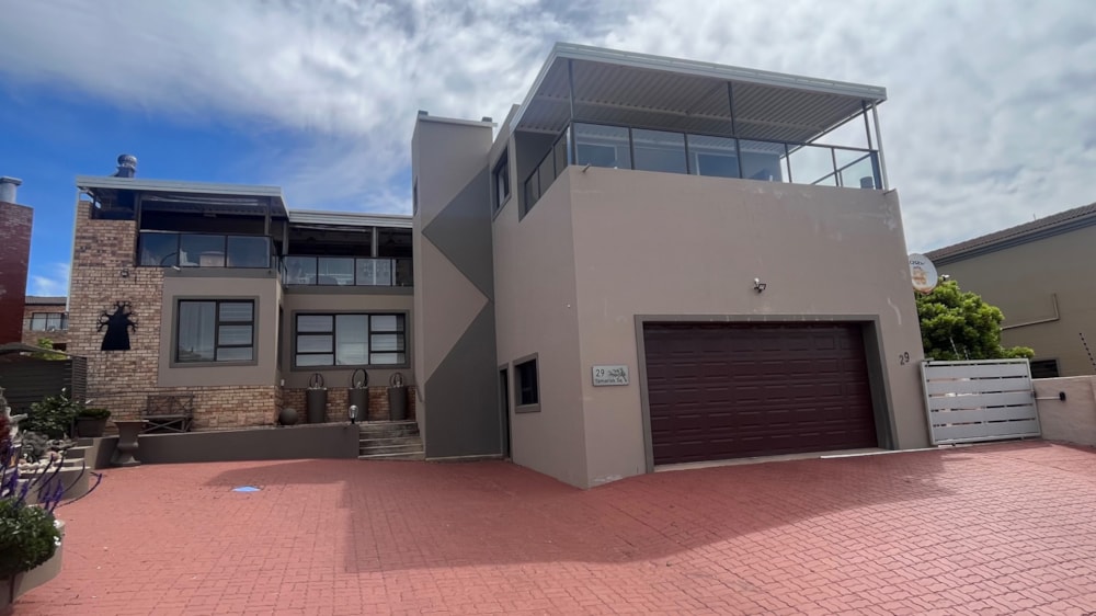 Double-storey house for sale in Wave Crest - 1JF1723706 Double-storey house for sale in Wave Crest - 1JF1723706