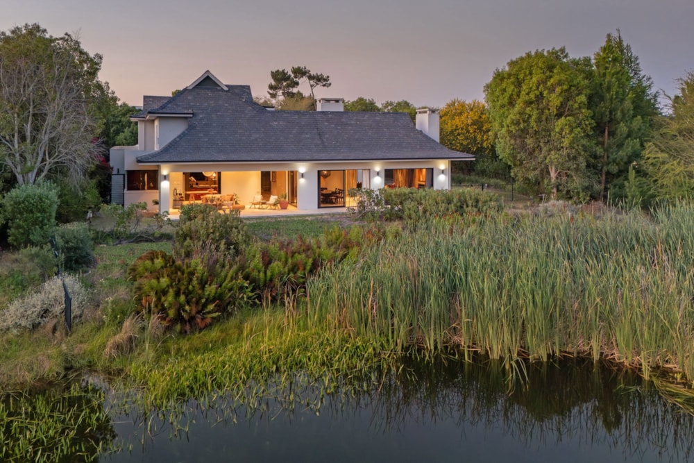 Golf estate house for sale in Pearl Valley Golf and Country Estate - VLV1724235 Golf estate house for sale in Pearl Valley Golf and Country Estate - VLV1724235